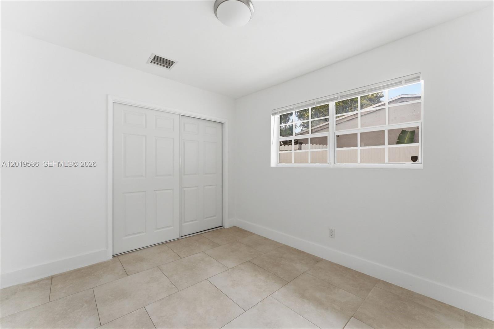 14731 NE 8th Ct Miami, FL 33161