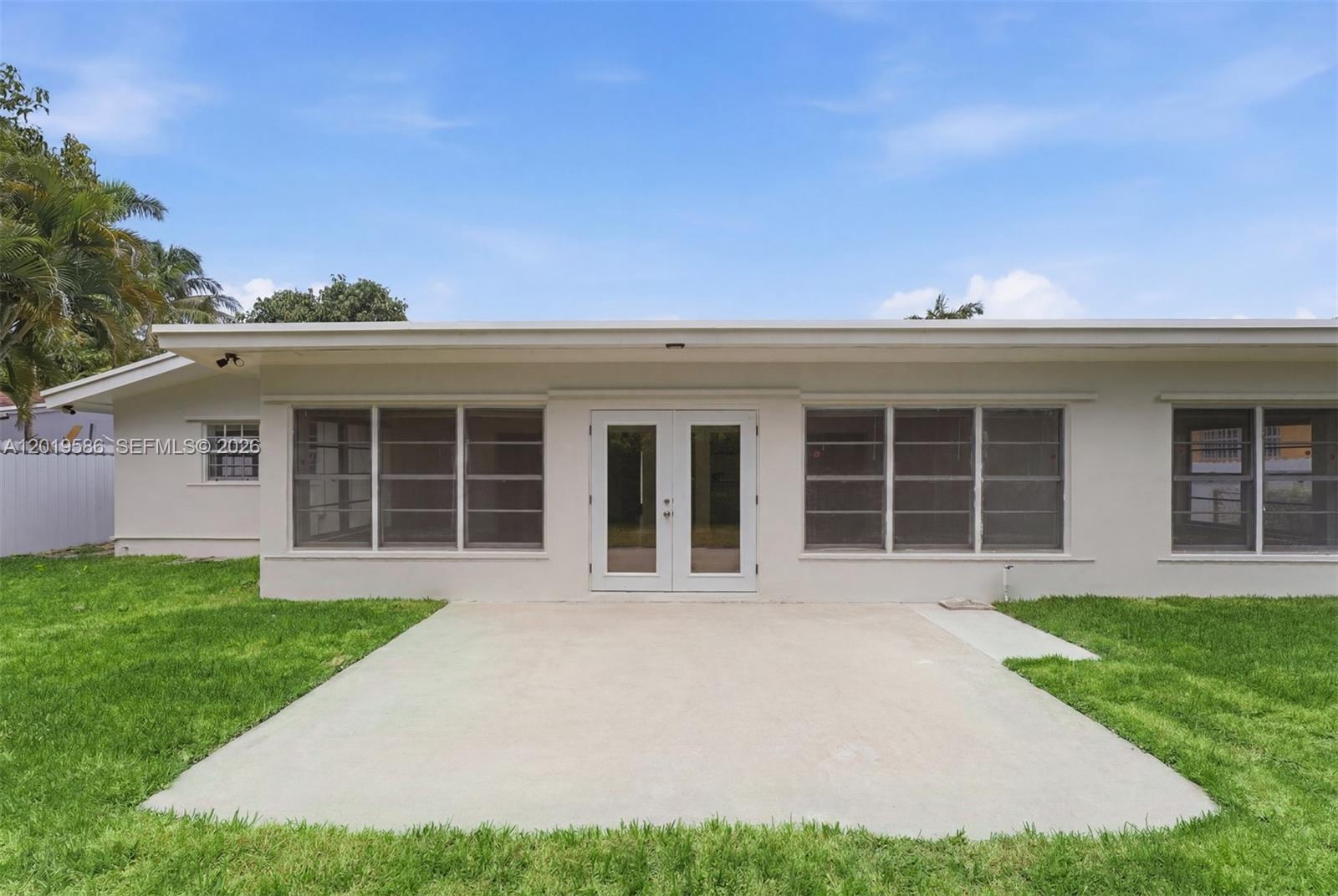 14731 NE 8th Ct Miami, FL 33161