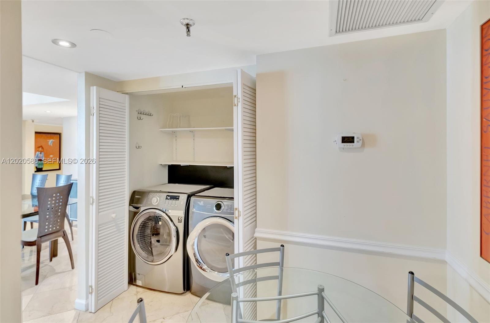 image Brickell Key One17