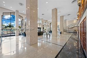 5601 Collins Ave #1718