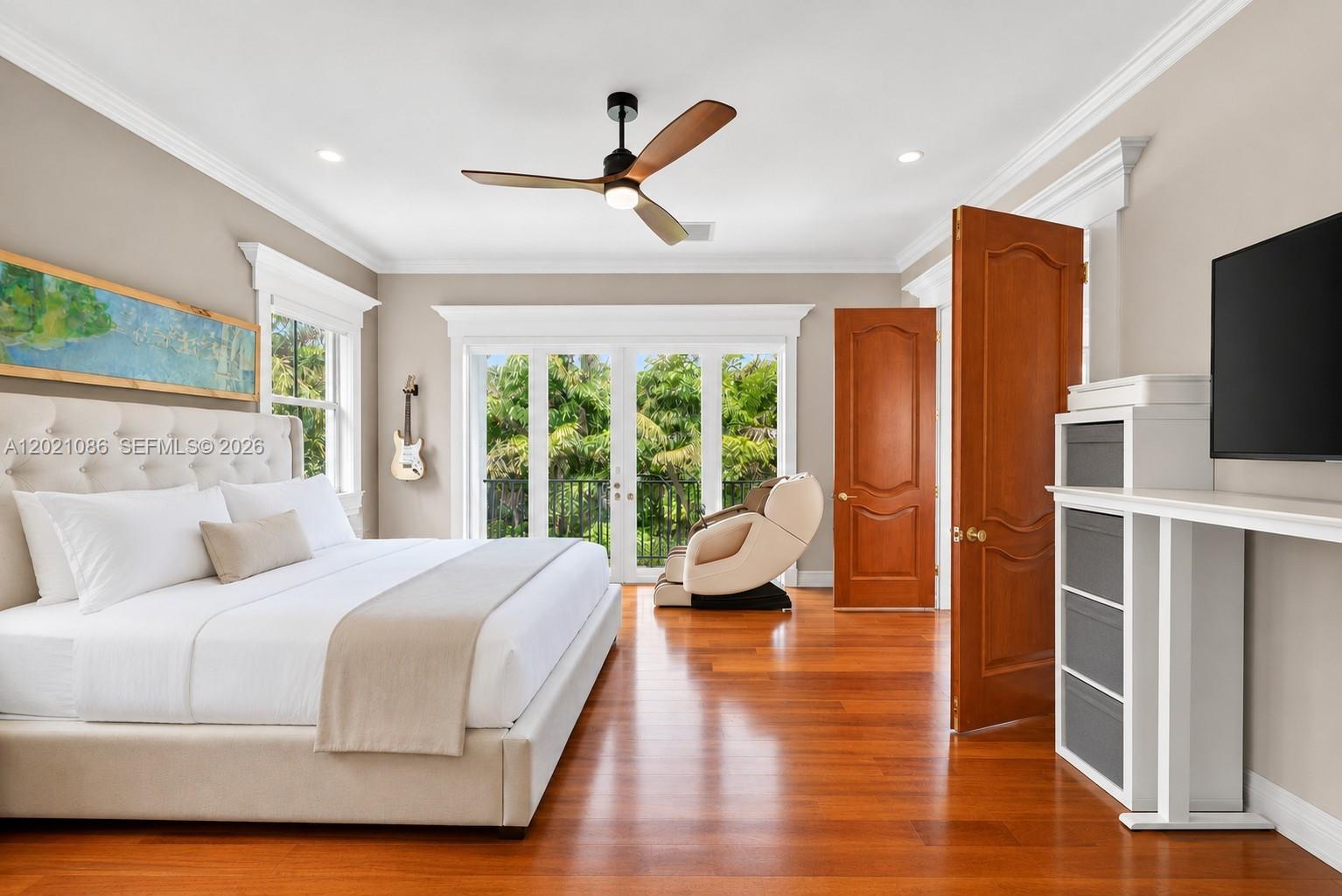 442 Ridgewood Rd Key Biscayne, FL 33149