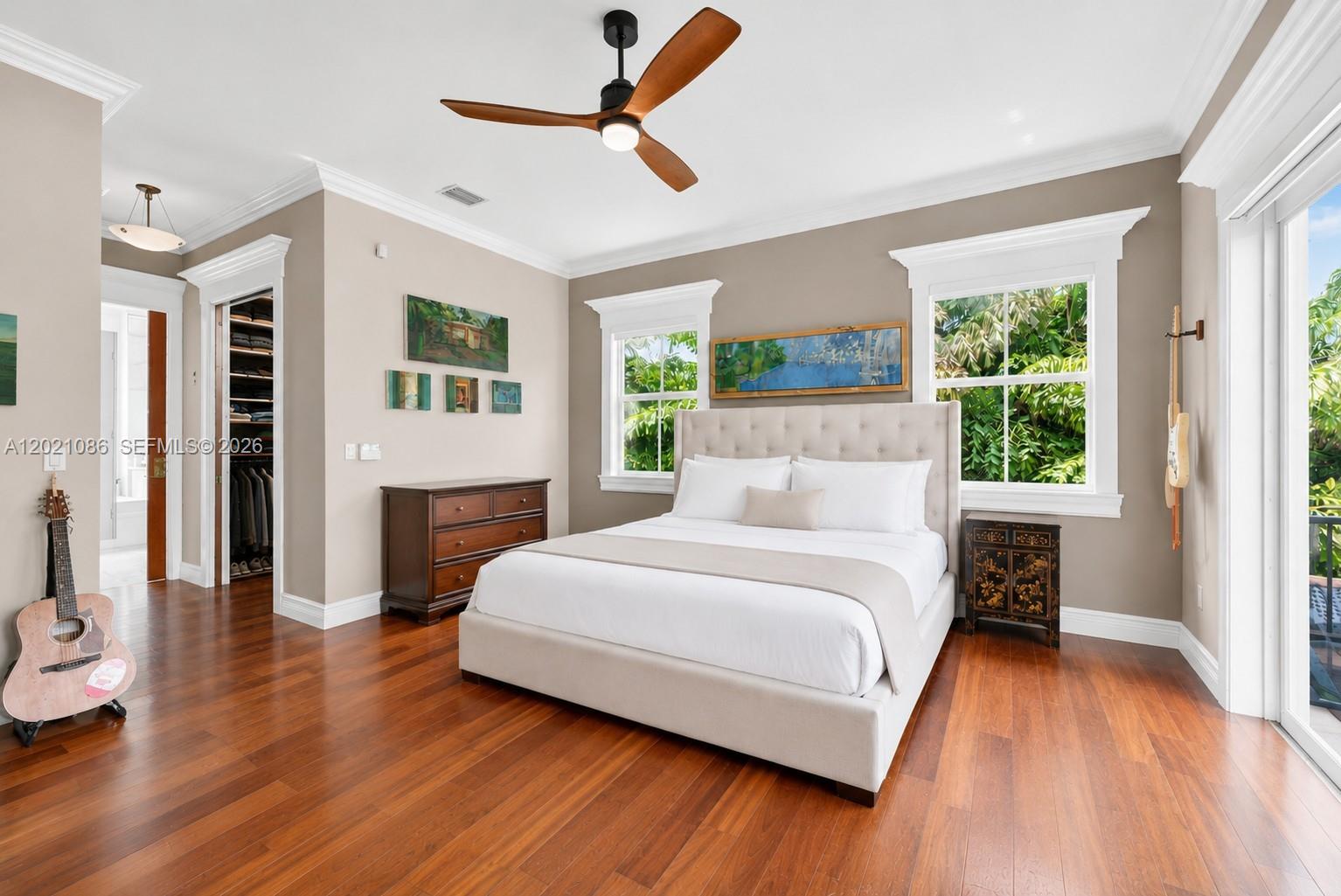 442 Ridgewood Rd Key Biscayne, FL 33149