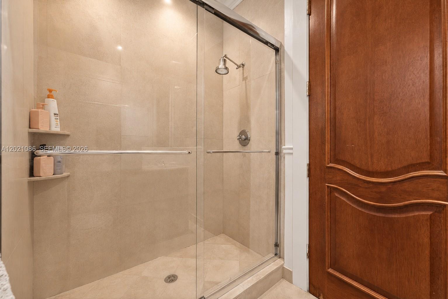 442 Ridgewood Rd Key Biscayne, FL 33149