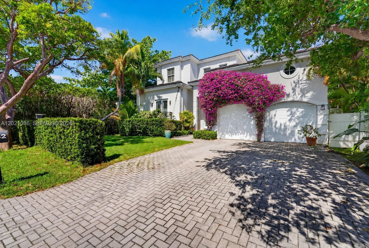 442 Ridgewood Rd Key Biscayne, FL 33149
