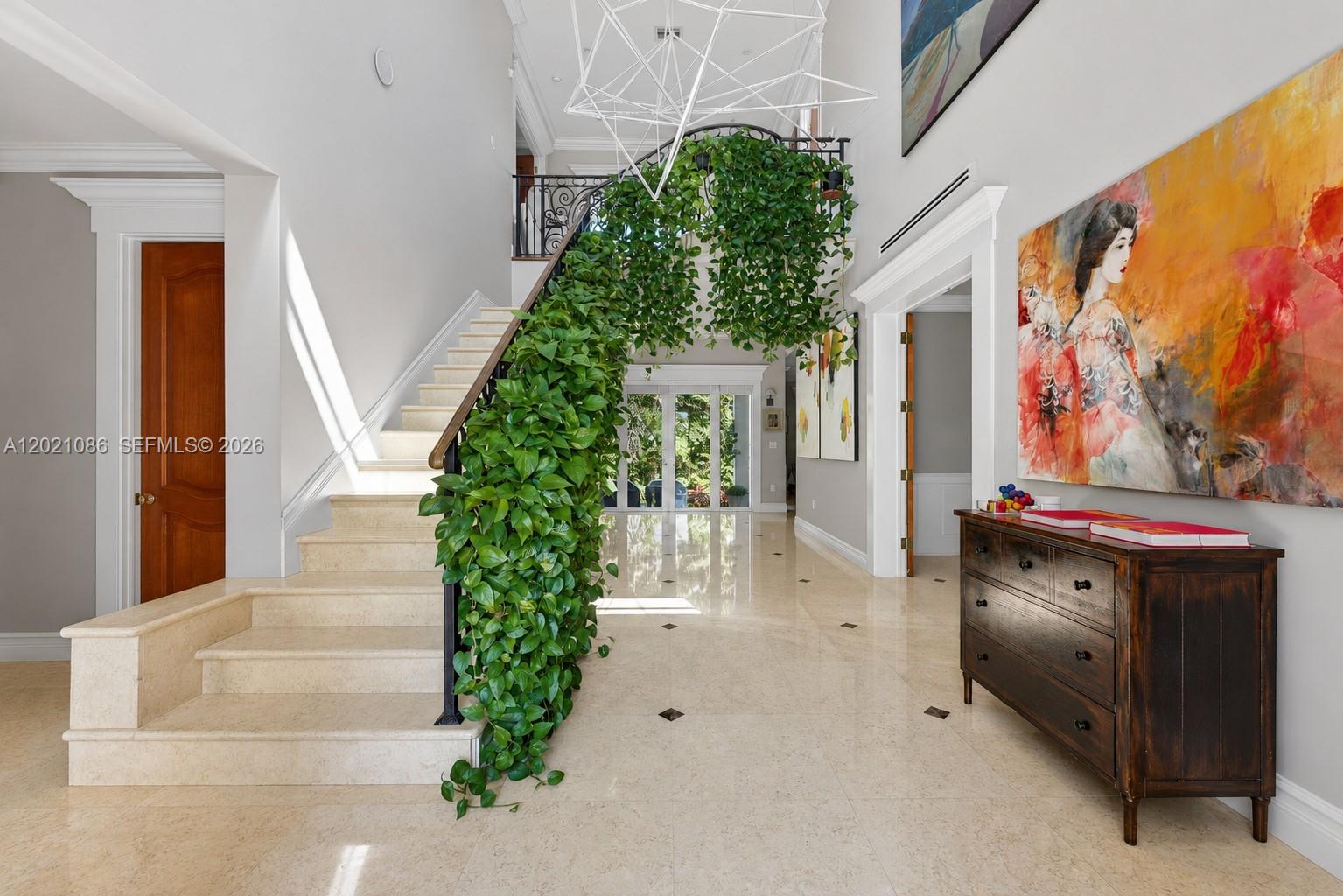 442 Ridgewood Rd Key Biscayne, FL 33149