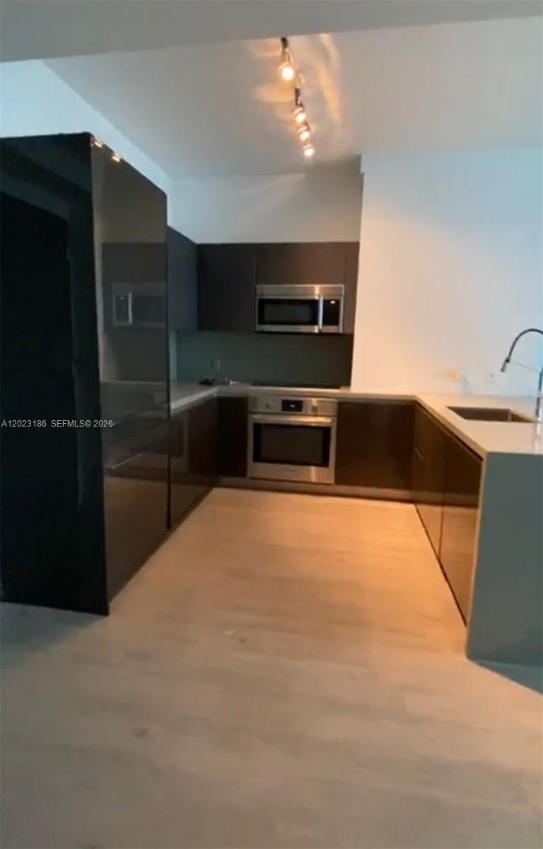 image The Bond on Brickell5