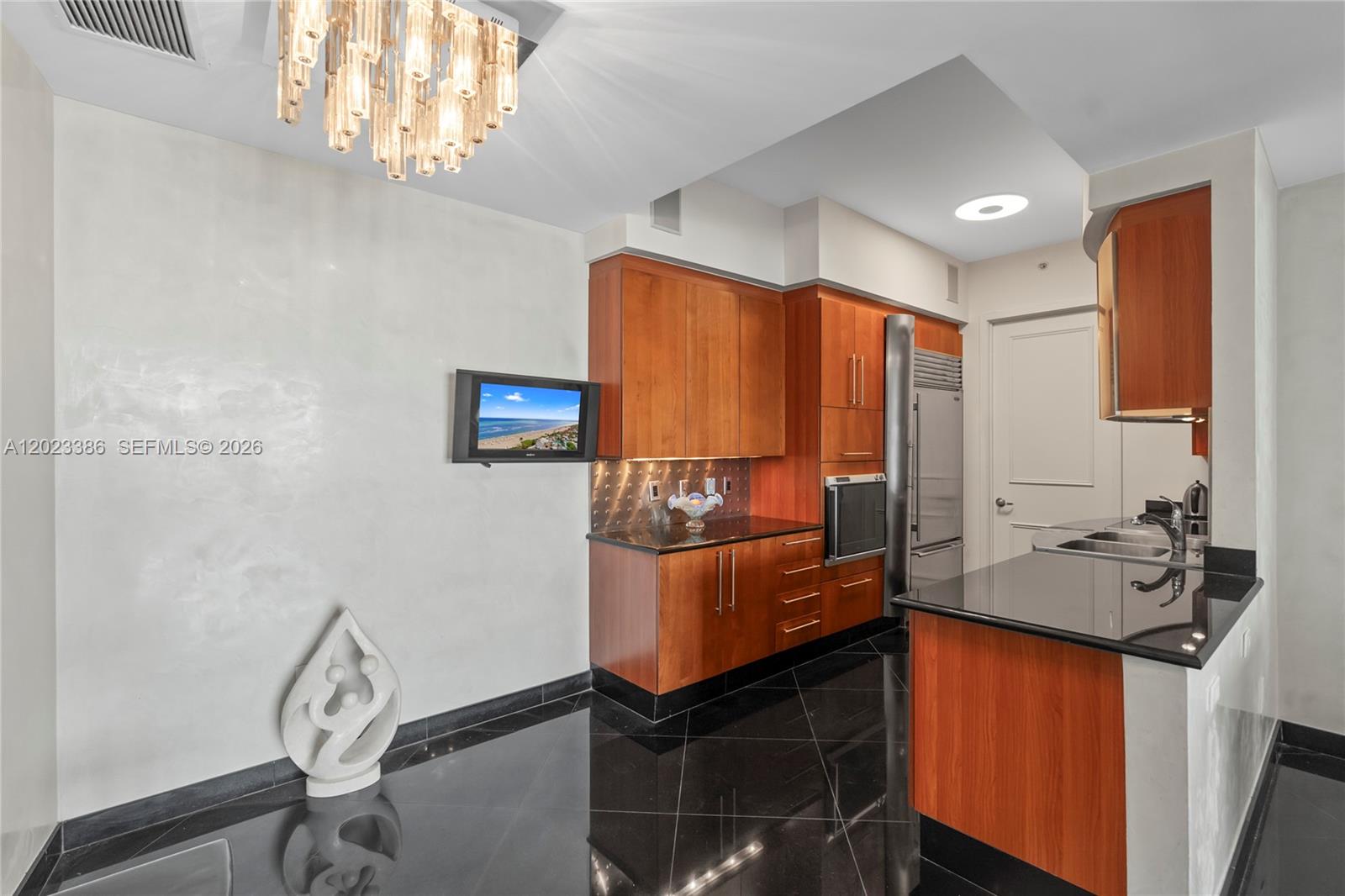 18101 Collins Ave #1502 Sunny Isles Beach, FL 33160