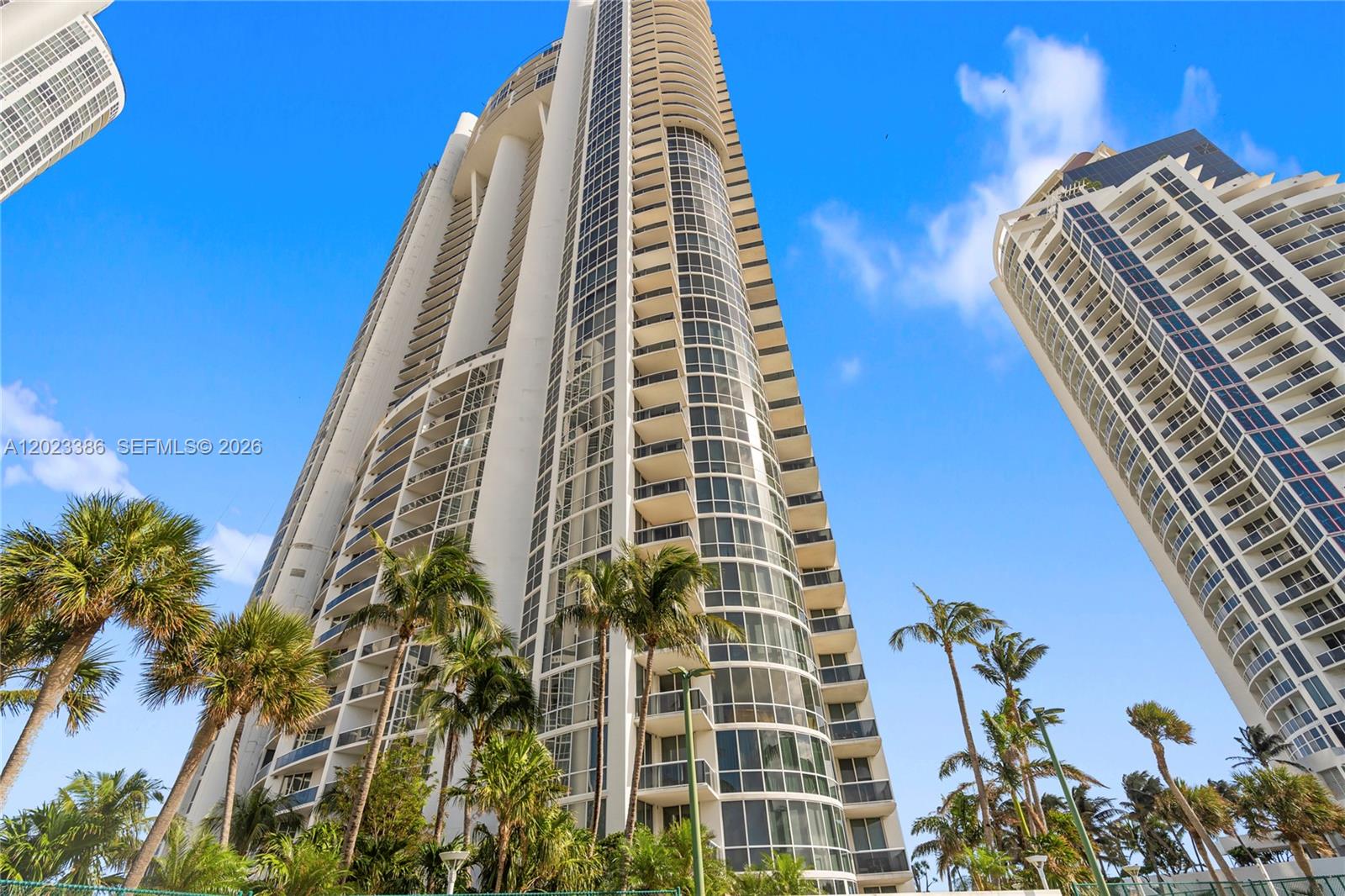 18101 Collins Ave #1502 Sunny Isles Beach, FL 33160