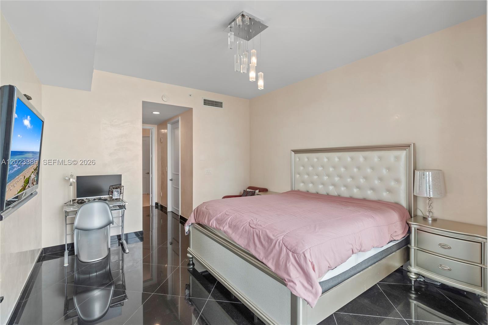 18101 Collins Ave #1502 Sunny Isles Beach, FL 33160