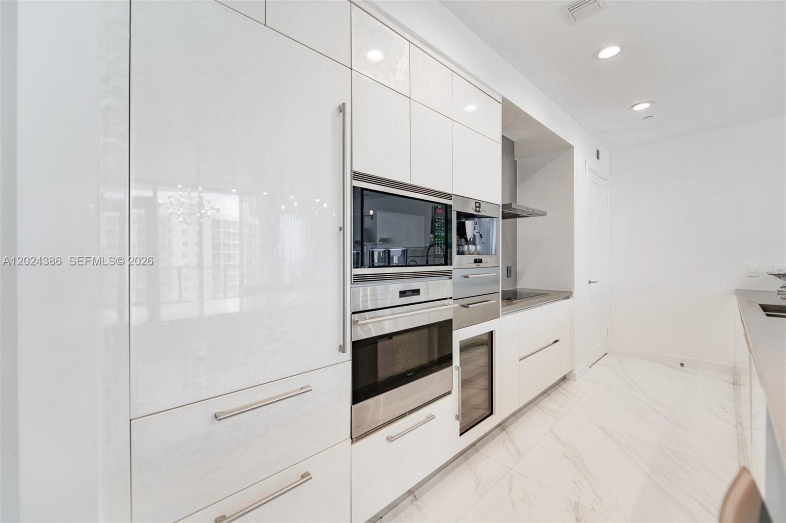 17475 Collins Ave #1703 Sunny Isles Beach, FL 33160