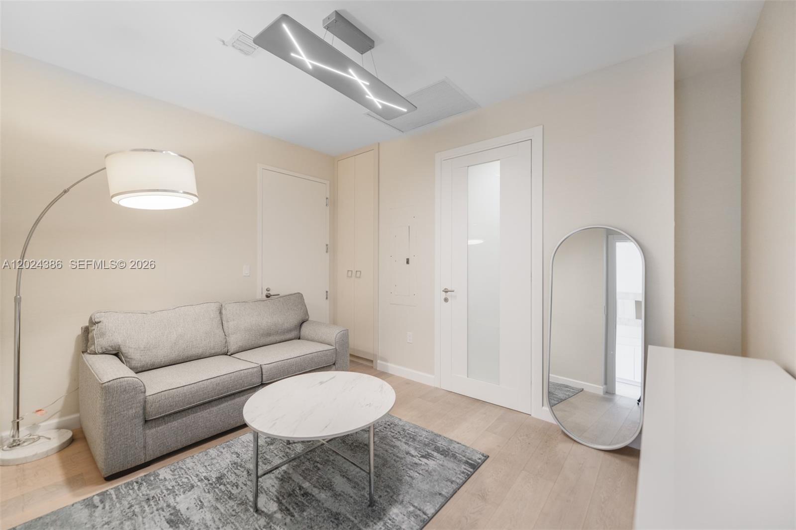 17475 Collins Ave #1703 Sunny Isles Beach, FL 33160
