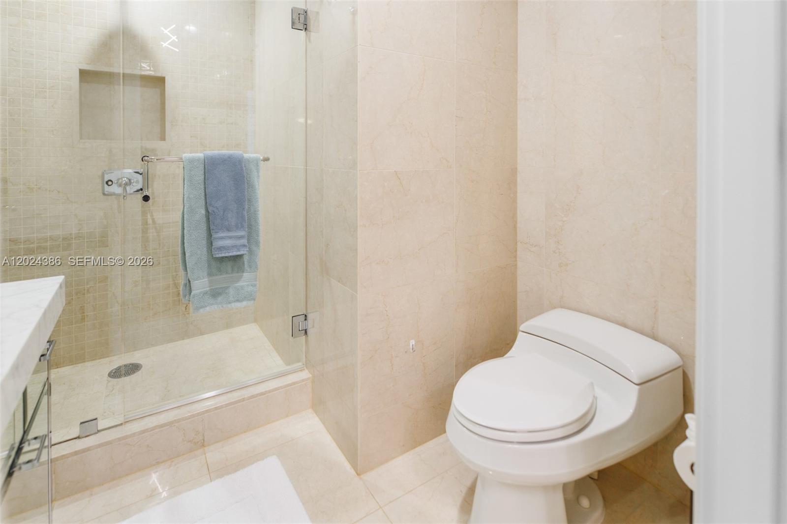 17475 Collins Ave #1703 Sunny Isles Beach, FL 33160