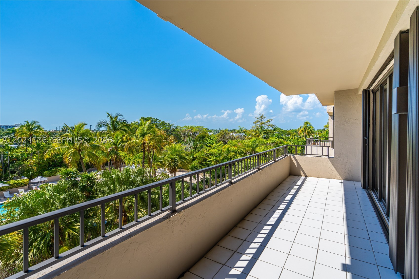 image Emerald Bay at Key Colony24