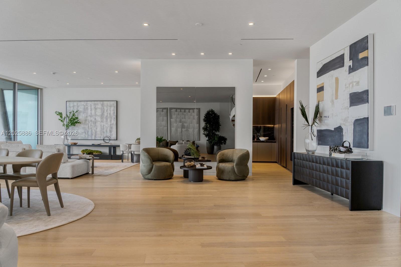 5 Grove Isle #PH-L05 Coconut Grove, FL 33133