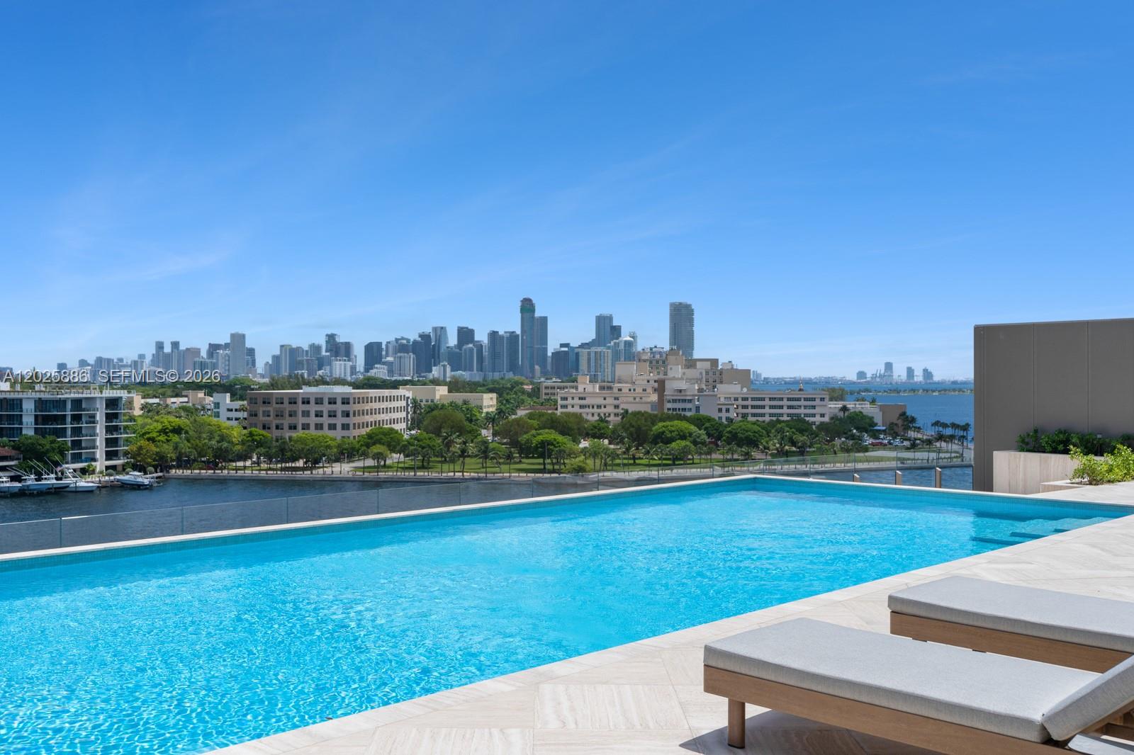 5 Grove Isle #PH-L05 Coconut Grove, FL 33133