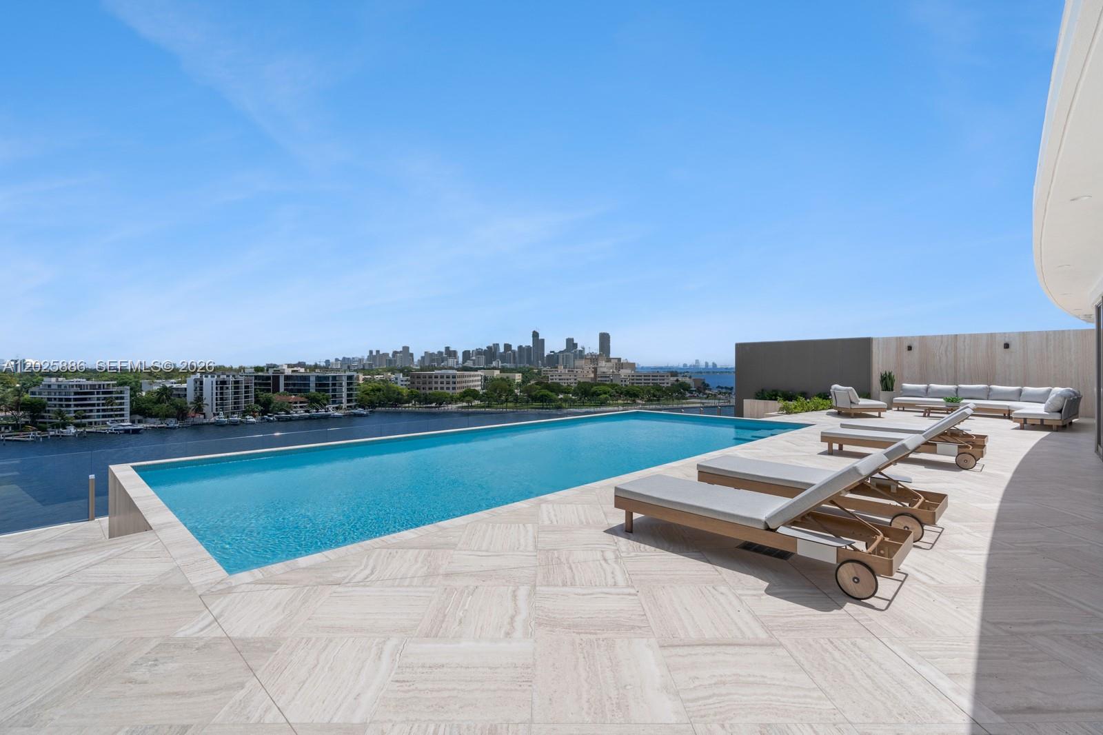 5 Grove Isle #PH-L05 Coconut Grove, FL 33133