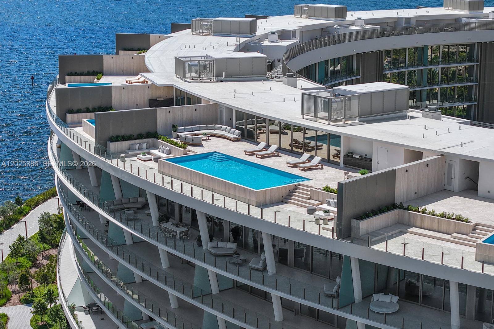 5 Grove Isle #PH-L05 Coconut Grove, FL 33133