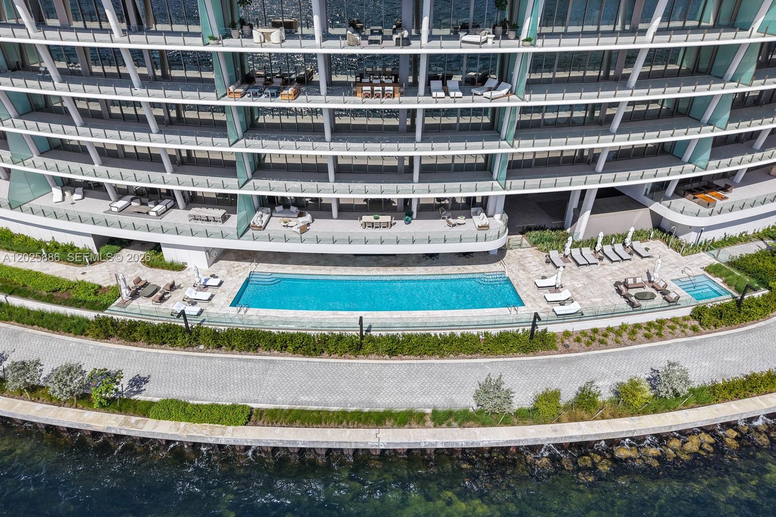 5 Grove Isle #PH-L05 Coconut Grove, FL 33133