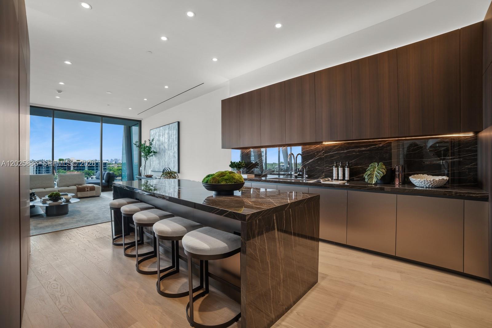 5 Grove Isle #PH-L05 Coconut Grove, FL 33133