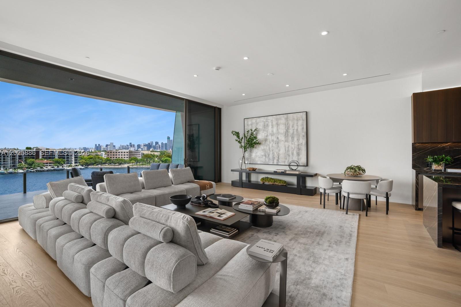 5 Grove Isle #PH-L05 Coconut Grove, FL 33133
