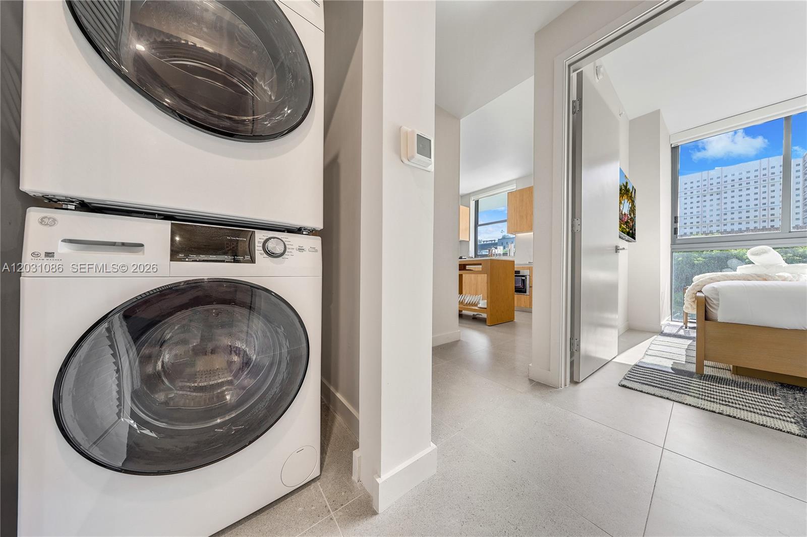 11 NE 6th St #301 Miami, FL 33132