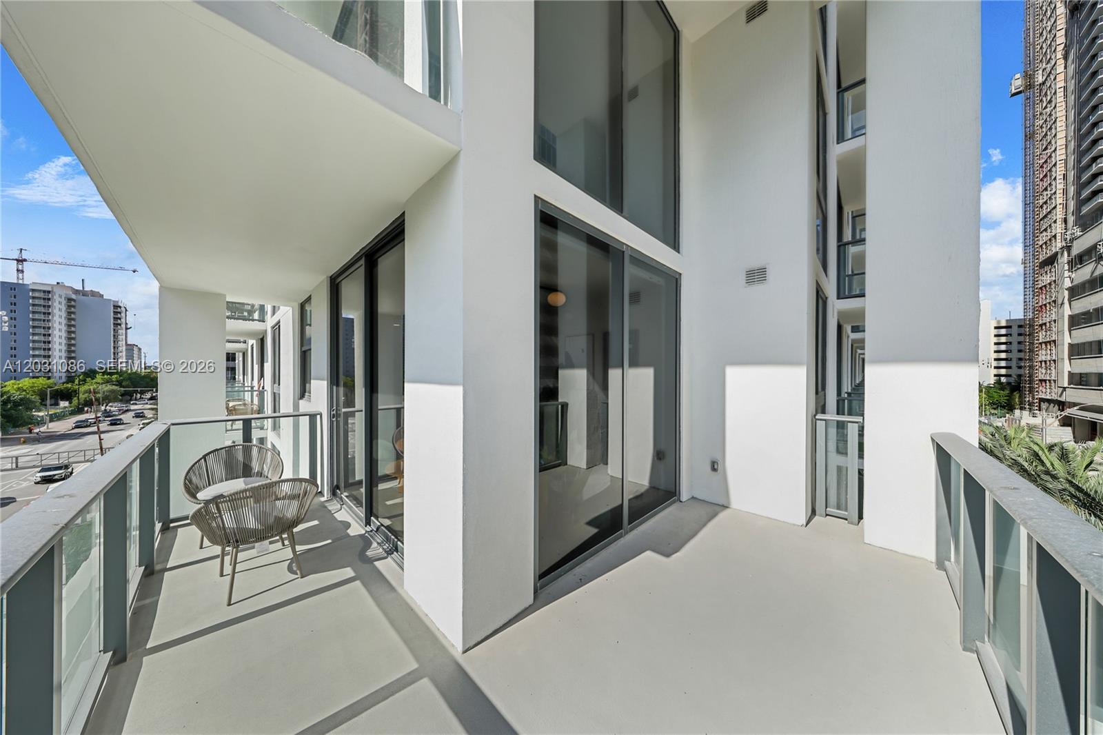 11 NE 6th St #301 Miami, FL 33132