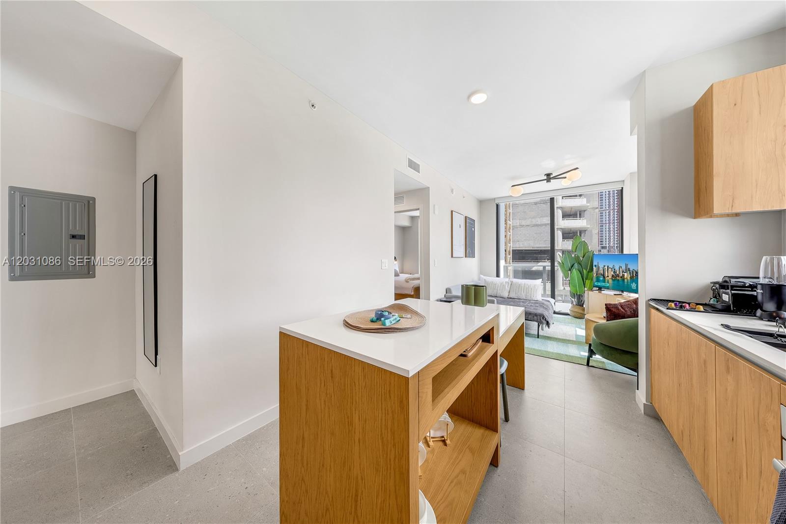 11 NE 6th St #301 Miami, FL 33132