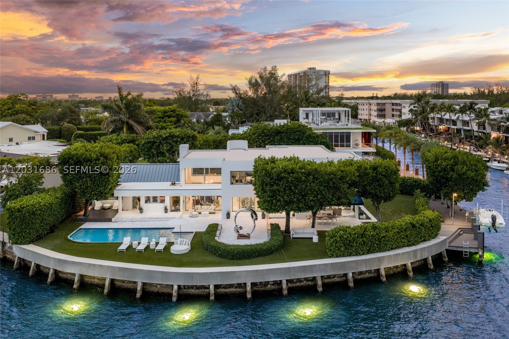13395 Biscayne Bay Dr North Miami, FL 33181