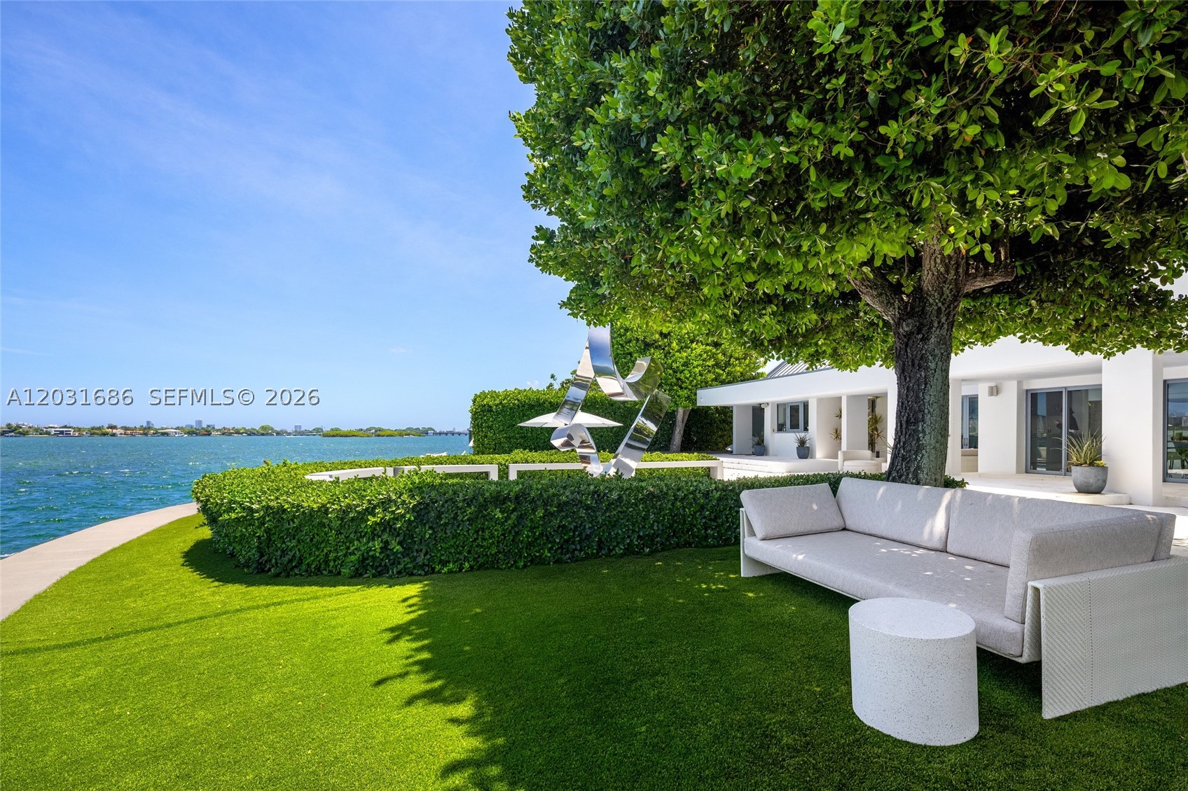 13395 Biscayne Bay Dr North Miami, FL 33181