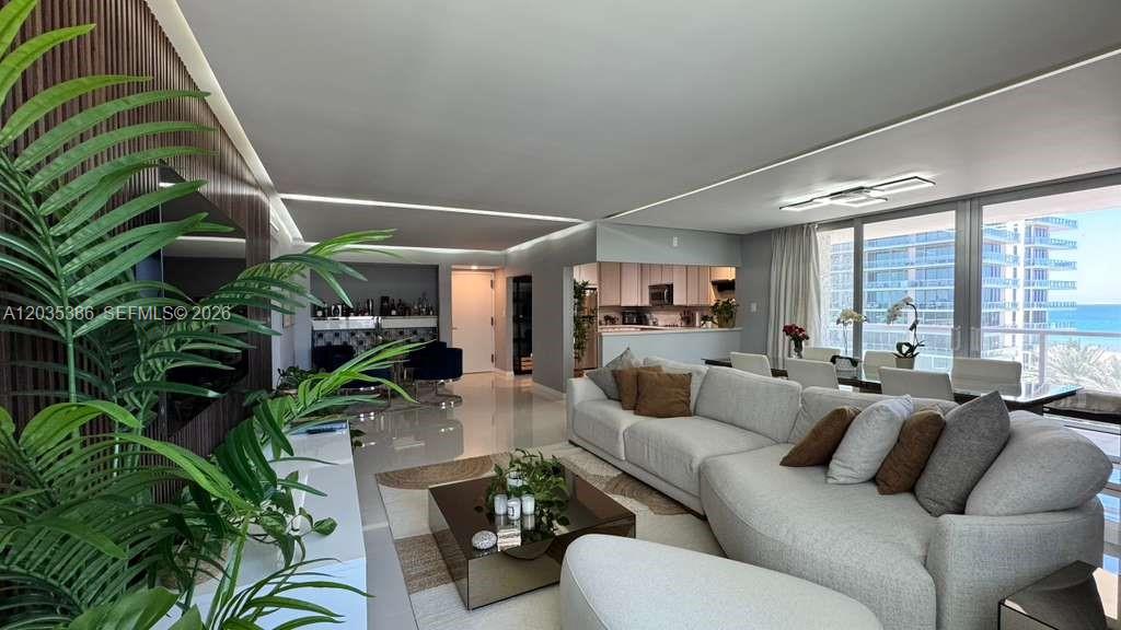 5750 Collins #7A