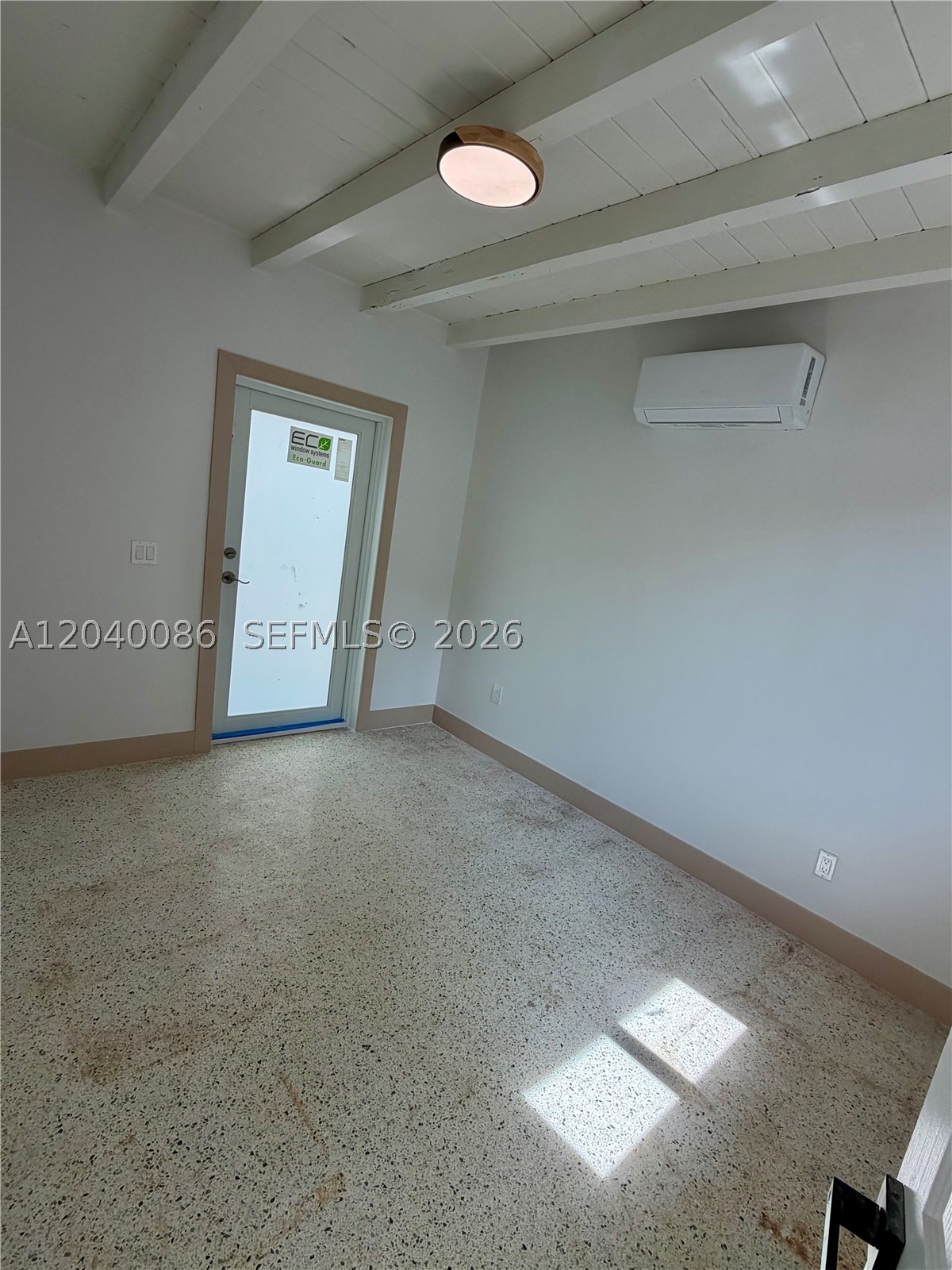 8235 SW 62nd Pl Miami, FL 33143