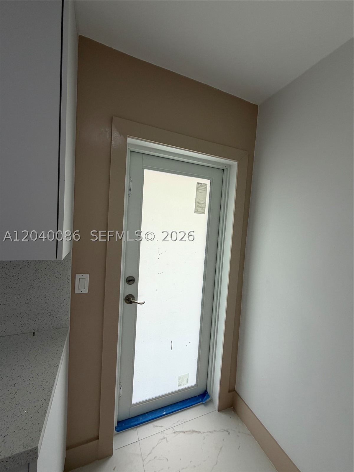 8235 SW 62nd Pl Miami, FL 33143
