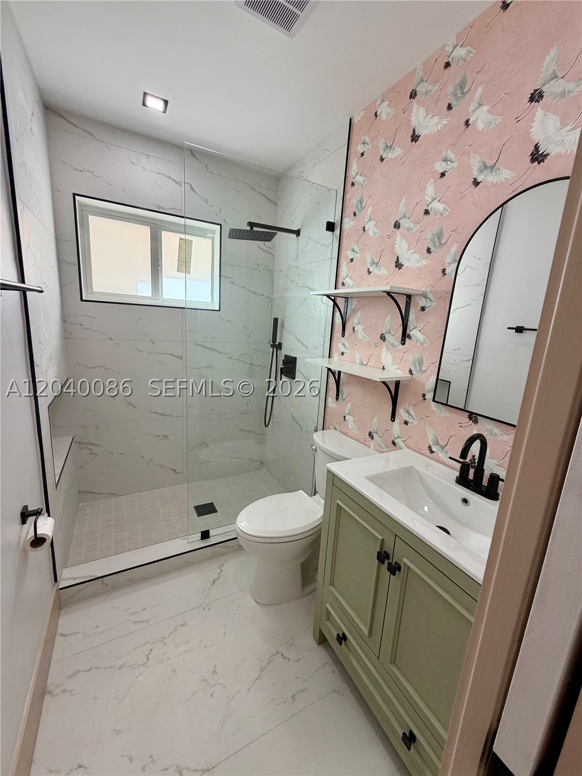 8235 SW 62nd Pl Miami, FL 33143