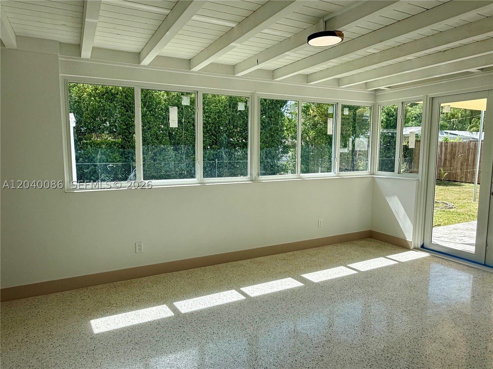 8235 SW 62nd Pl Miami, FL 33143