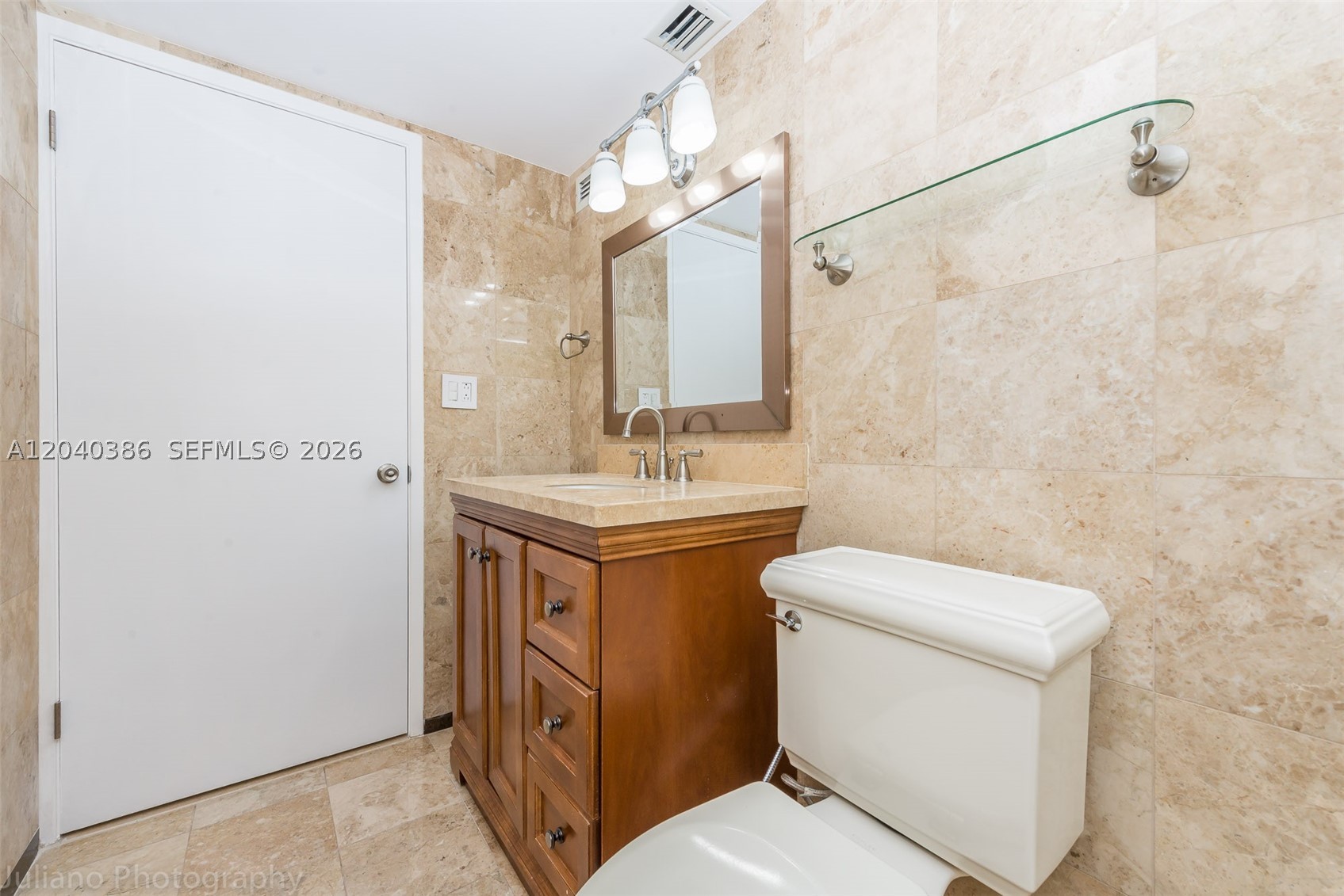 image Brickell Place II12