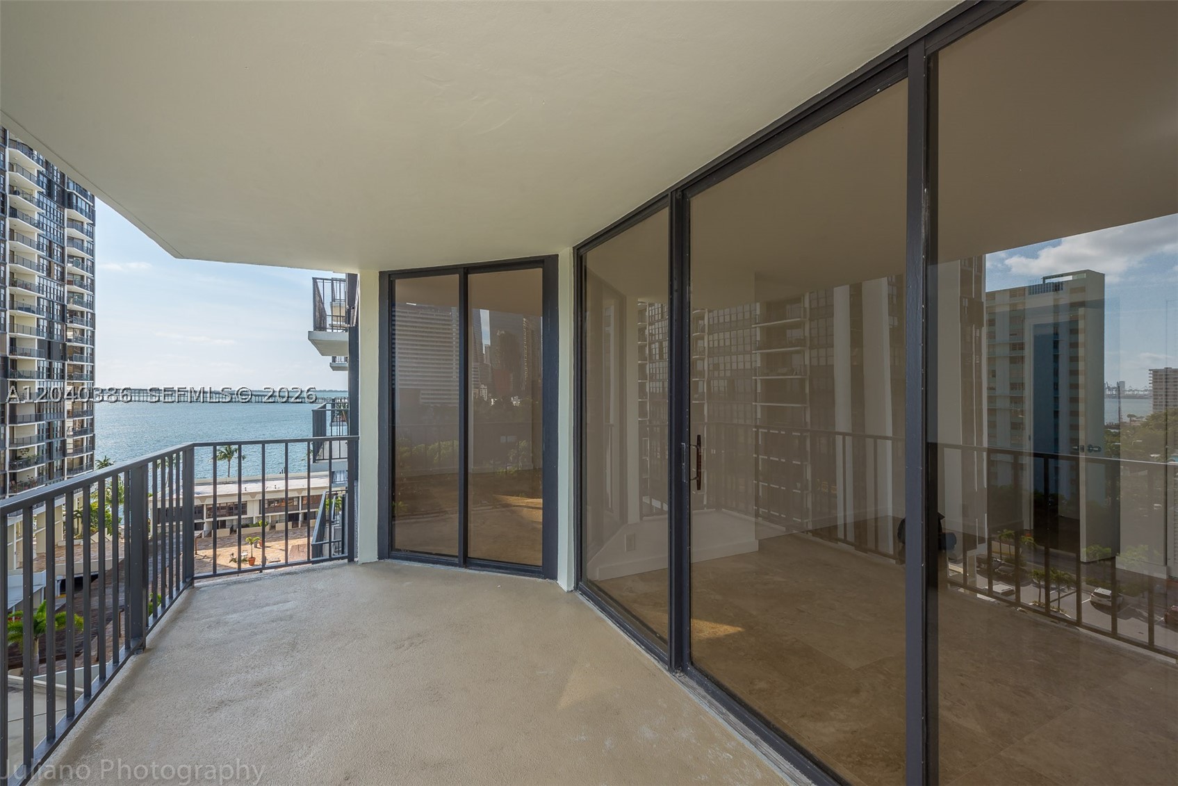image Brickell Place II14