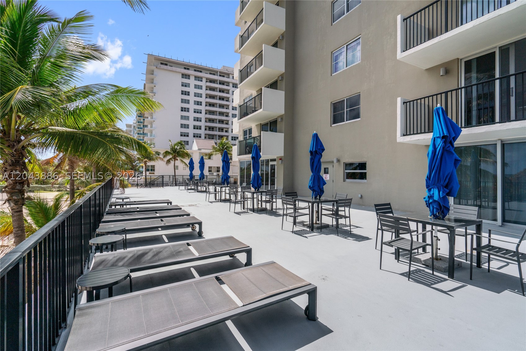 9273 Collins Ave #408 Surfside, FL 33154