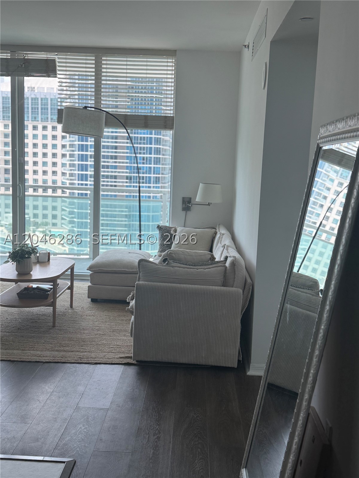 image The Plaza on Brickell East6