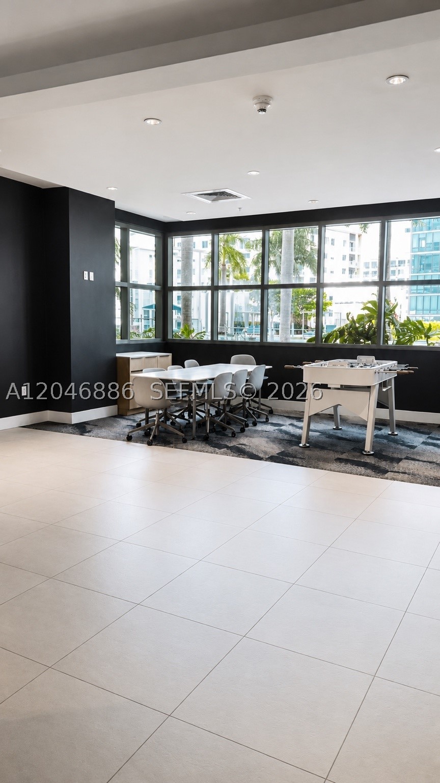 image 4 Midtown20