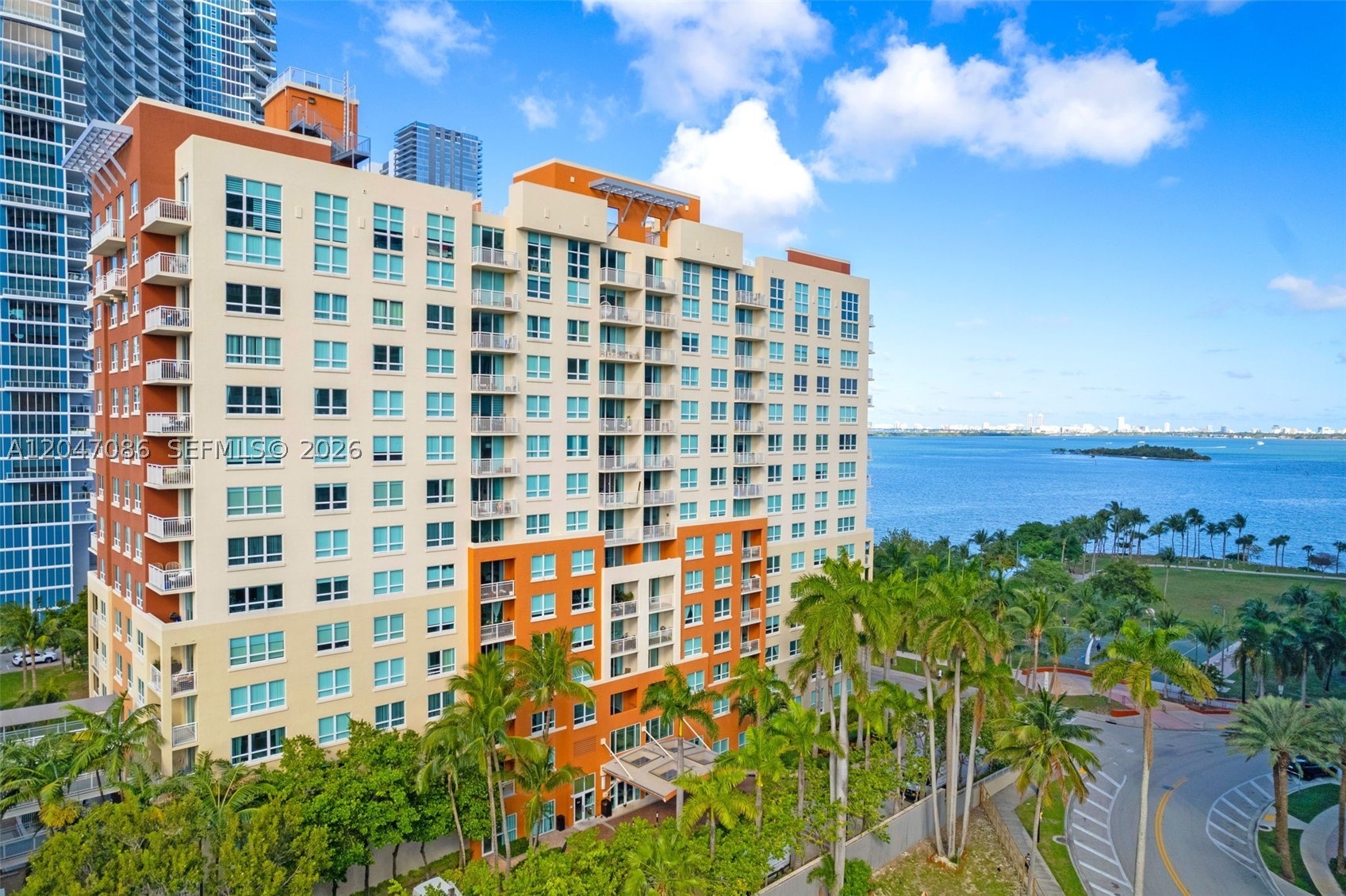 image Cite on the Bay East14