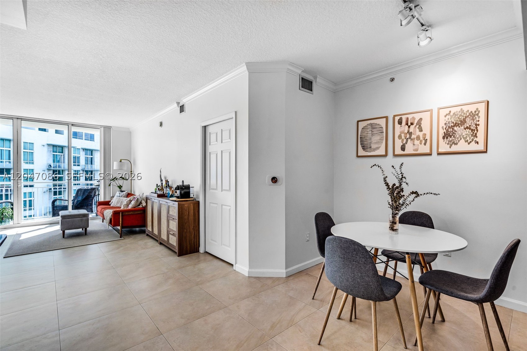 image Cite on the Bay East3