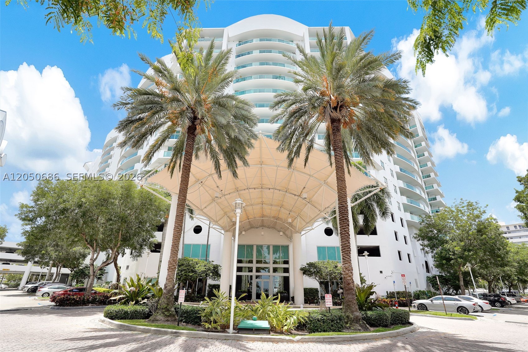7900 Harbor Is Dr #610