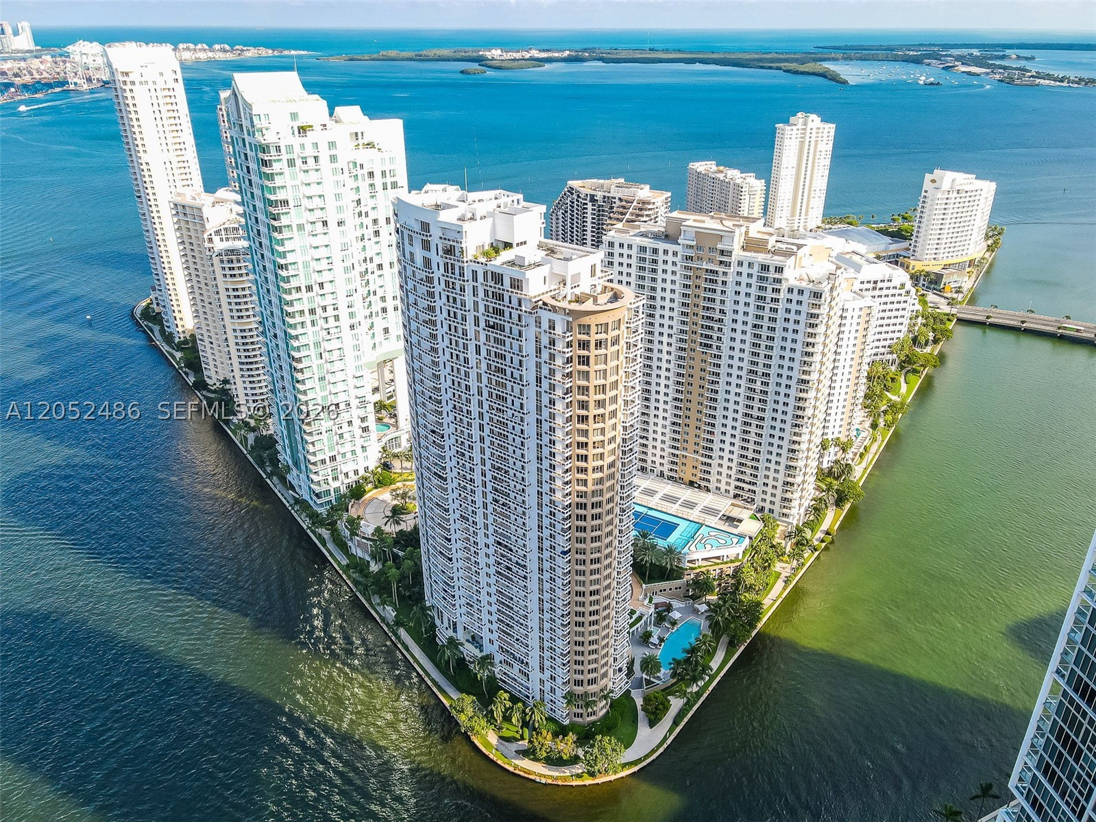 801 Brickell Key Blvd #2108