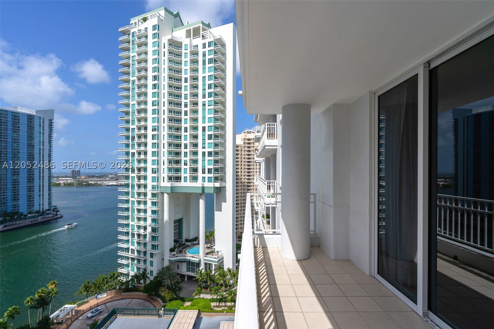image Courts Brickell Key17
