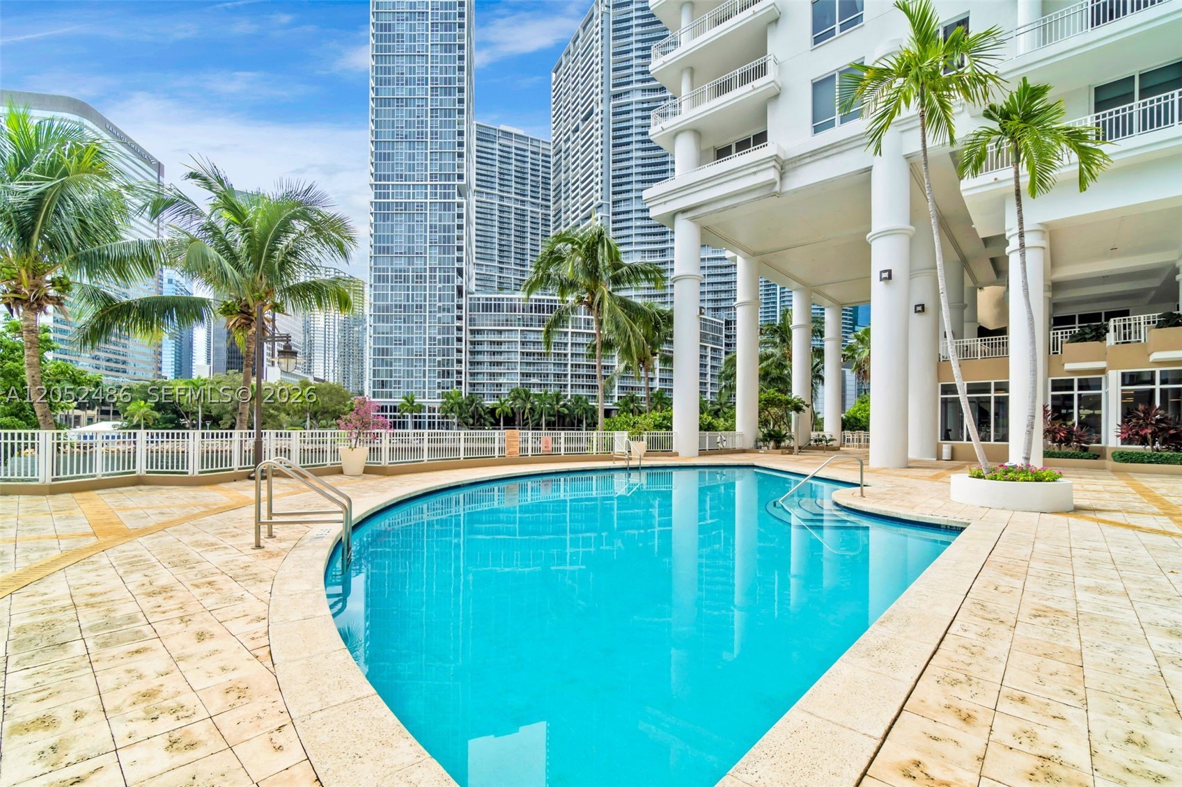 image Courts Brickell Key22