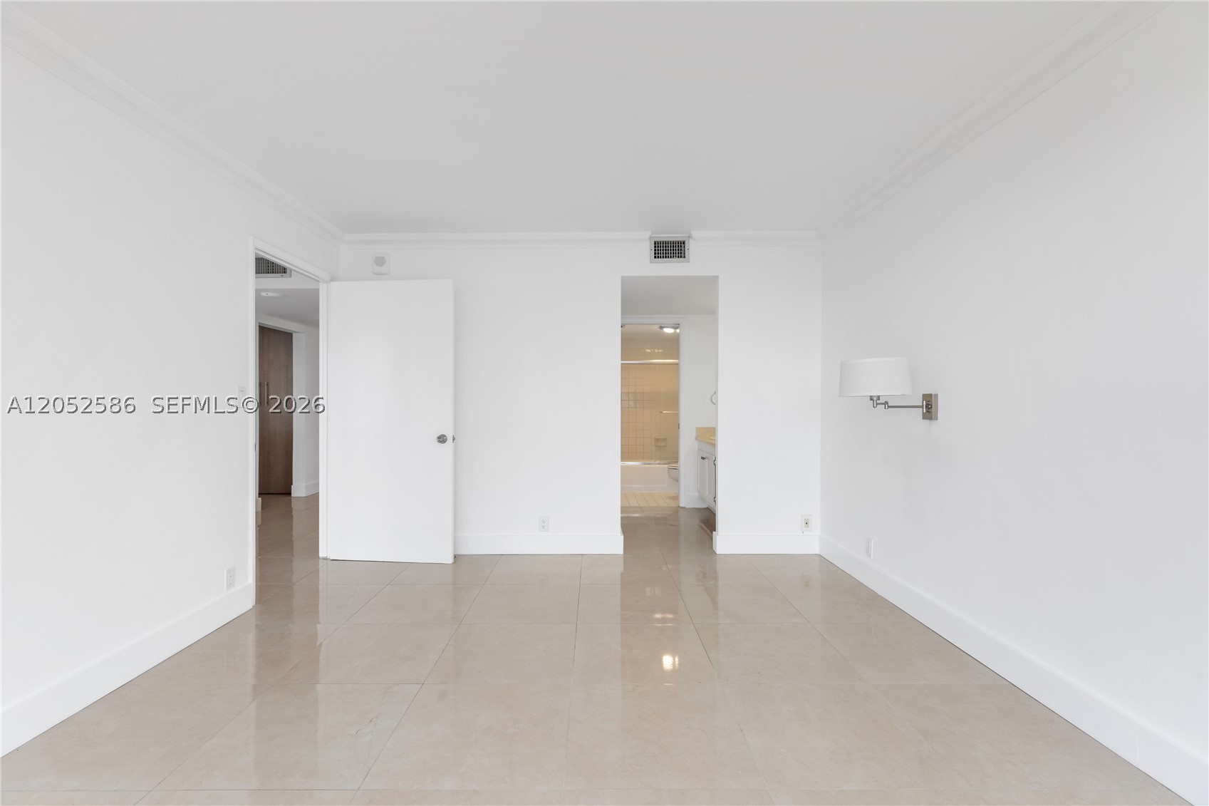 image Brickell Place II17