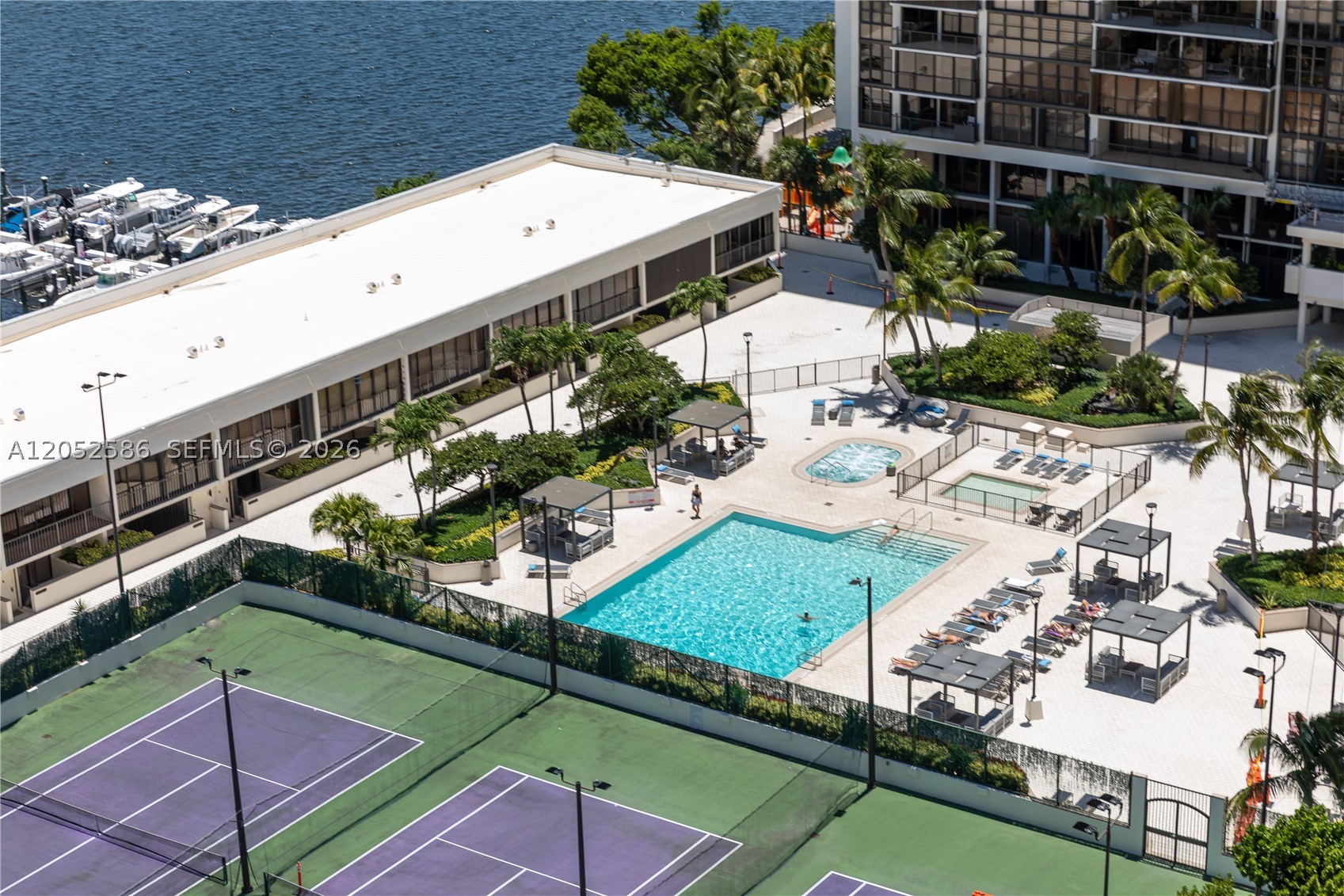 image Brickell Place II7