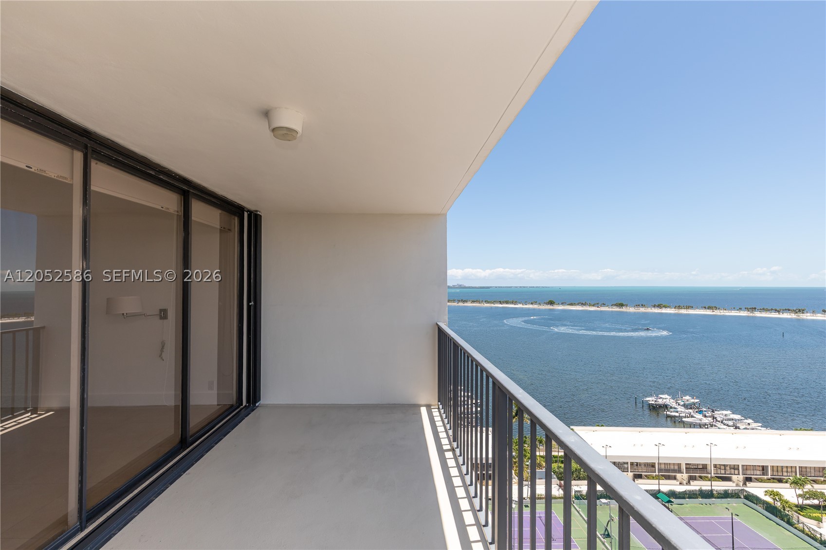 image Brickell Place II8
