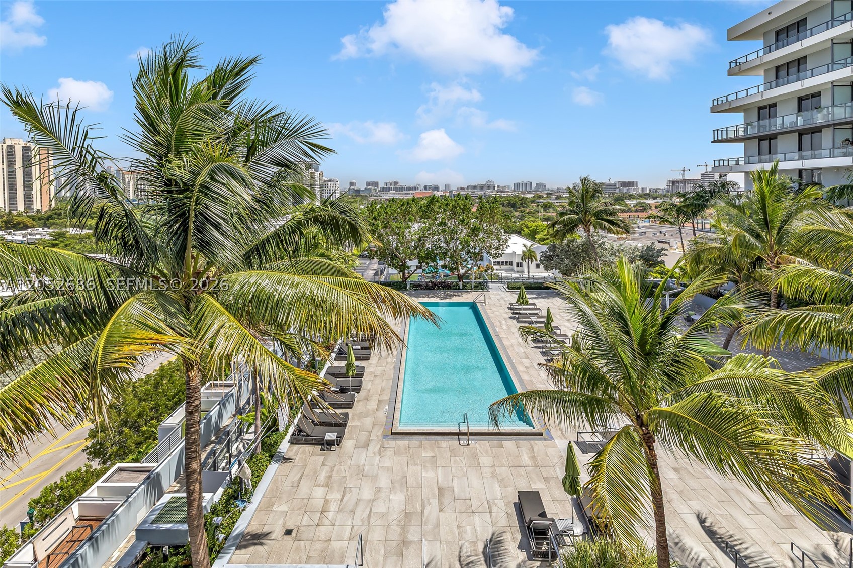 2960 NE 207th St #811 Aventura, FL 33180
