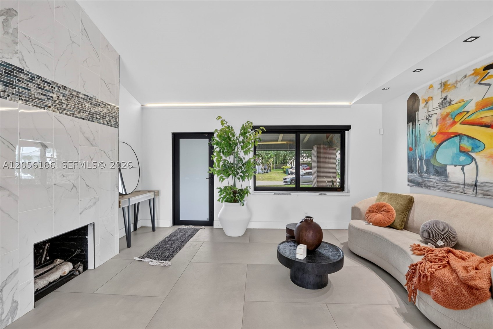 545 NE 9th Ave Fort Lauderdale, FL 33301